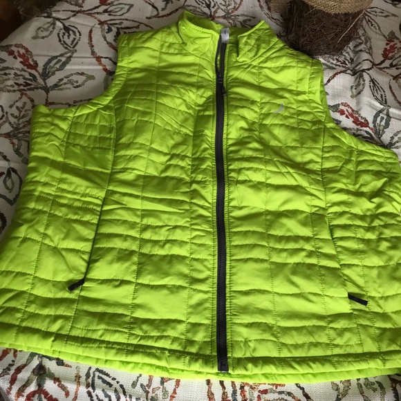 Exertek quilted vest, lime green, 2X, nwt - Picture 3 of 3